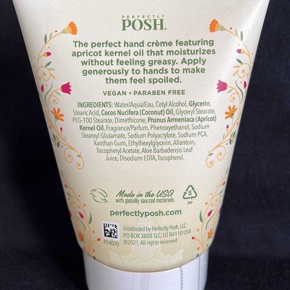 Perfectly Posh BFYHC Gourd Out of My Mind - Picture 2 of 2